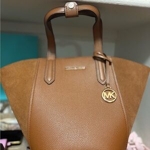 Michael Kors Small Bucket Portia with Suede